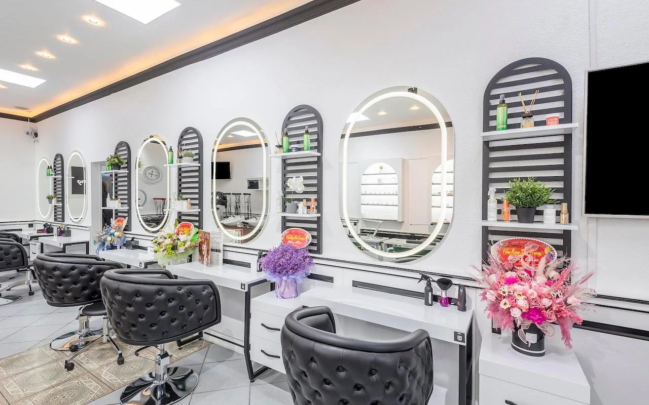 friseur berlin charlottenburg emillydung hairstylist in Berlin